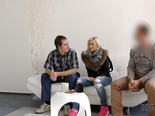 Der Nachbar wird beim Fremdfick gefilmt