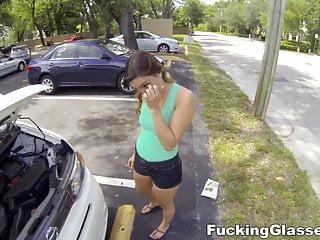 Fick mich mit Brille lässt dich in den Arsch ficken