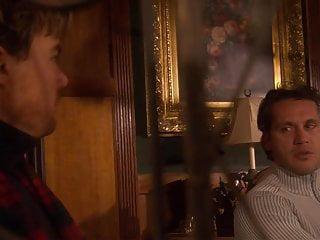 Milf Vanessa hat ihre Beine für einen harten Fick vorbereitet