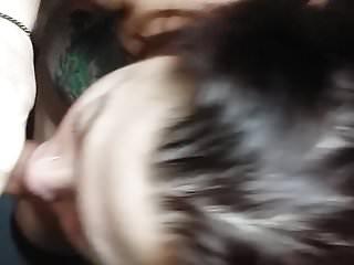 Blas ihn und wird in den Arsch gefickt